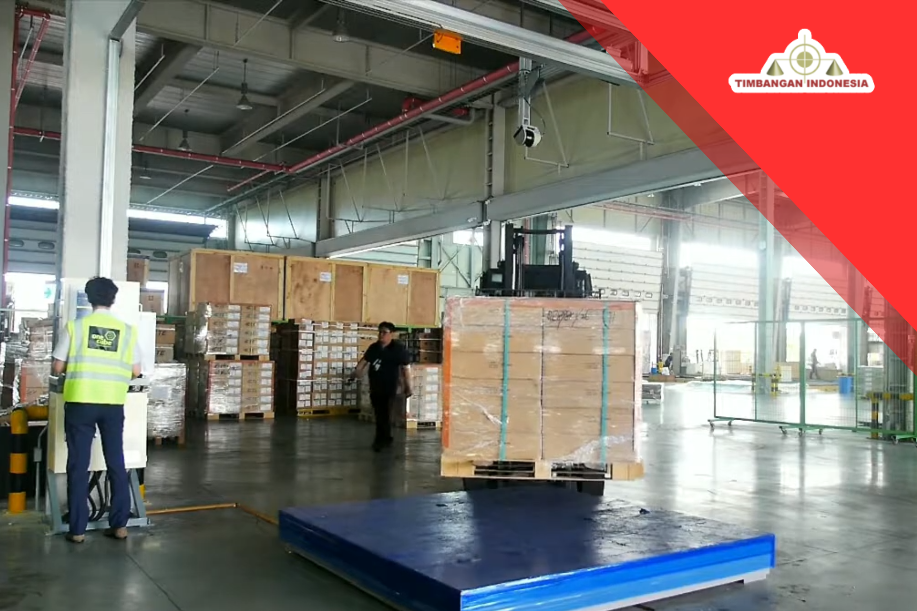 Uji berat pada timbangan lantai