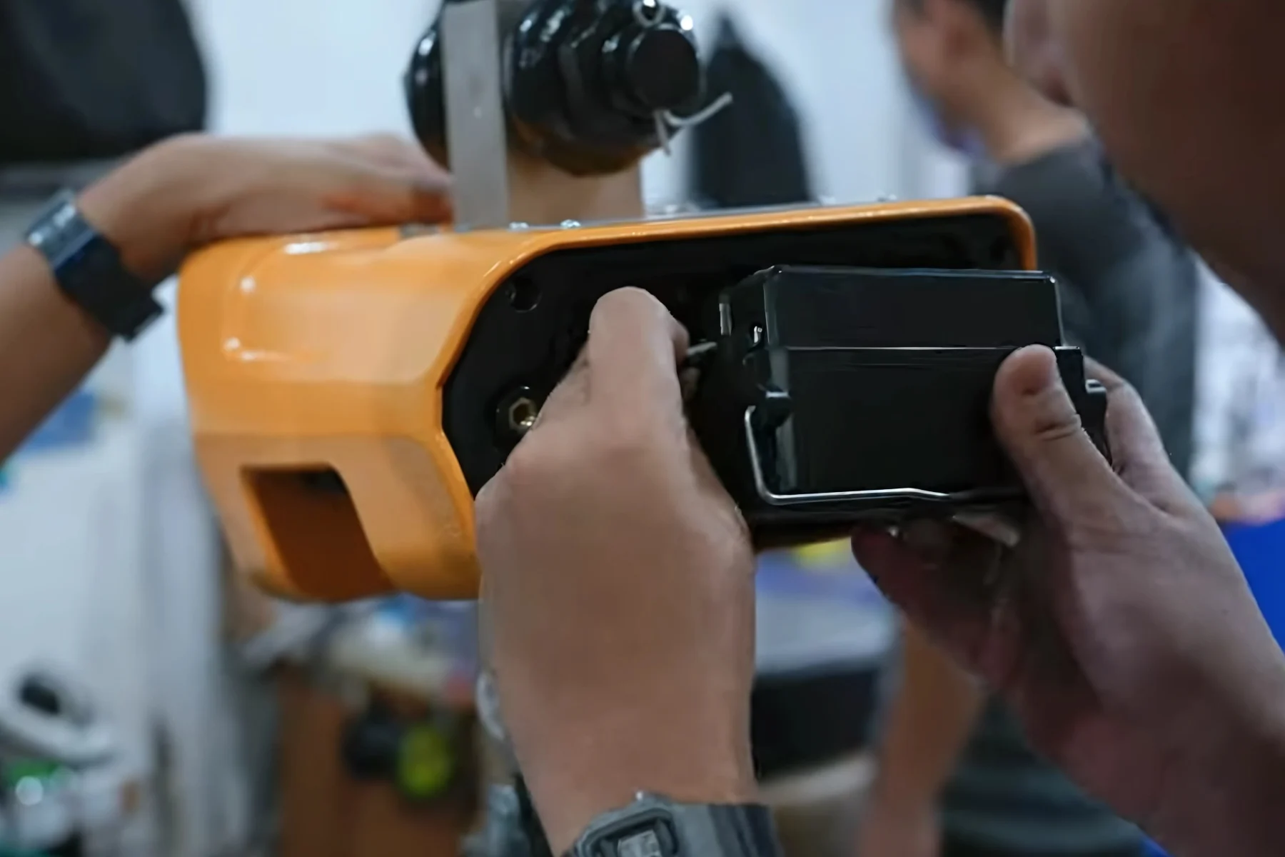 cara merawat timbangan gantung digital